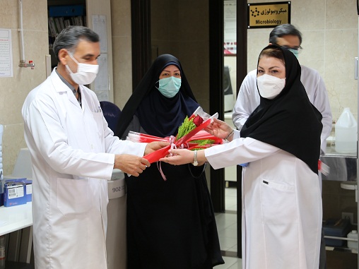 آزمایشگاه12