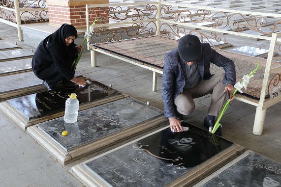 غباروبی مزار شهدا 7