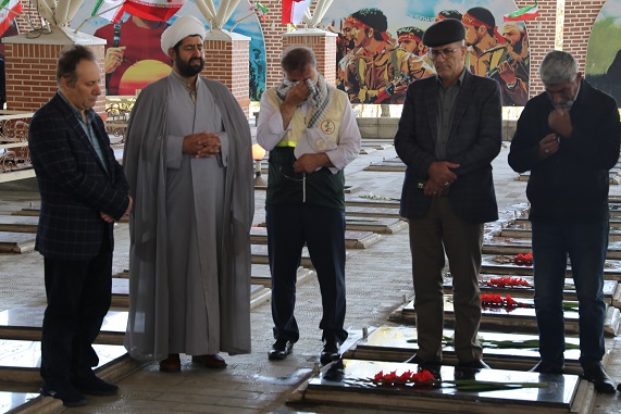 غباروبی مزار شهدا 19