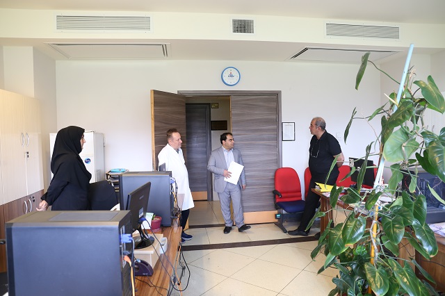 بازدید دکتر سرافزایان 1