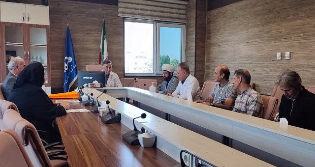 تجلیل از آزاده 1