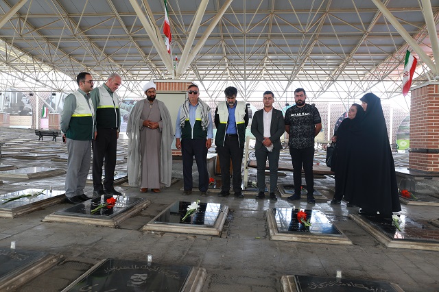 غبارروبی مزار شهدا 3