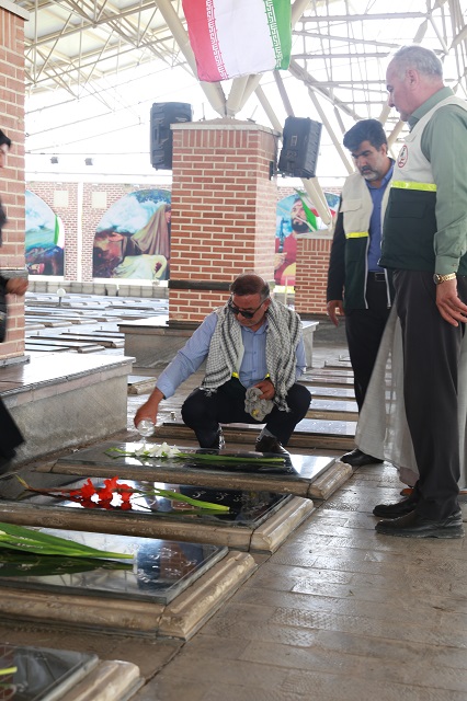 غبارروبی مزار شهدا 9