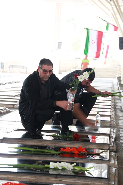 غبارروبی مزار شهدا 11