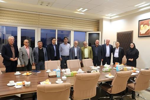 سفر مدیر عامل 13