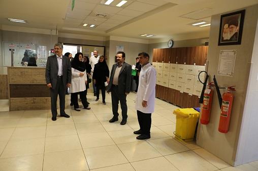 بازدید دکتر دقایقی و همکارانش 40