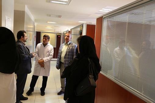 بازدید دکتر دقایقی و همکارانش 37