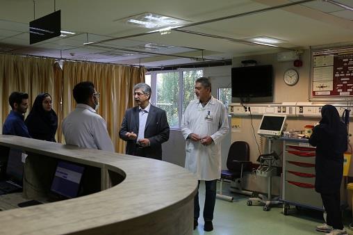 بازدید دکتر دقایقی و همکارانش 4