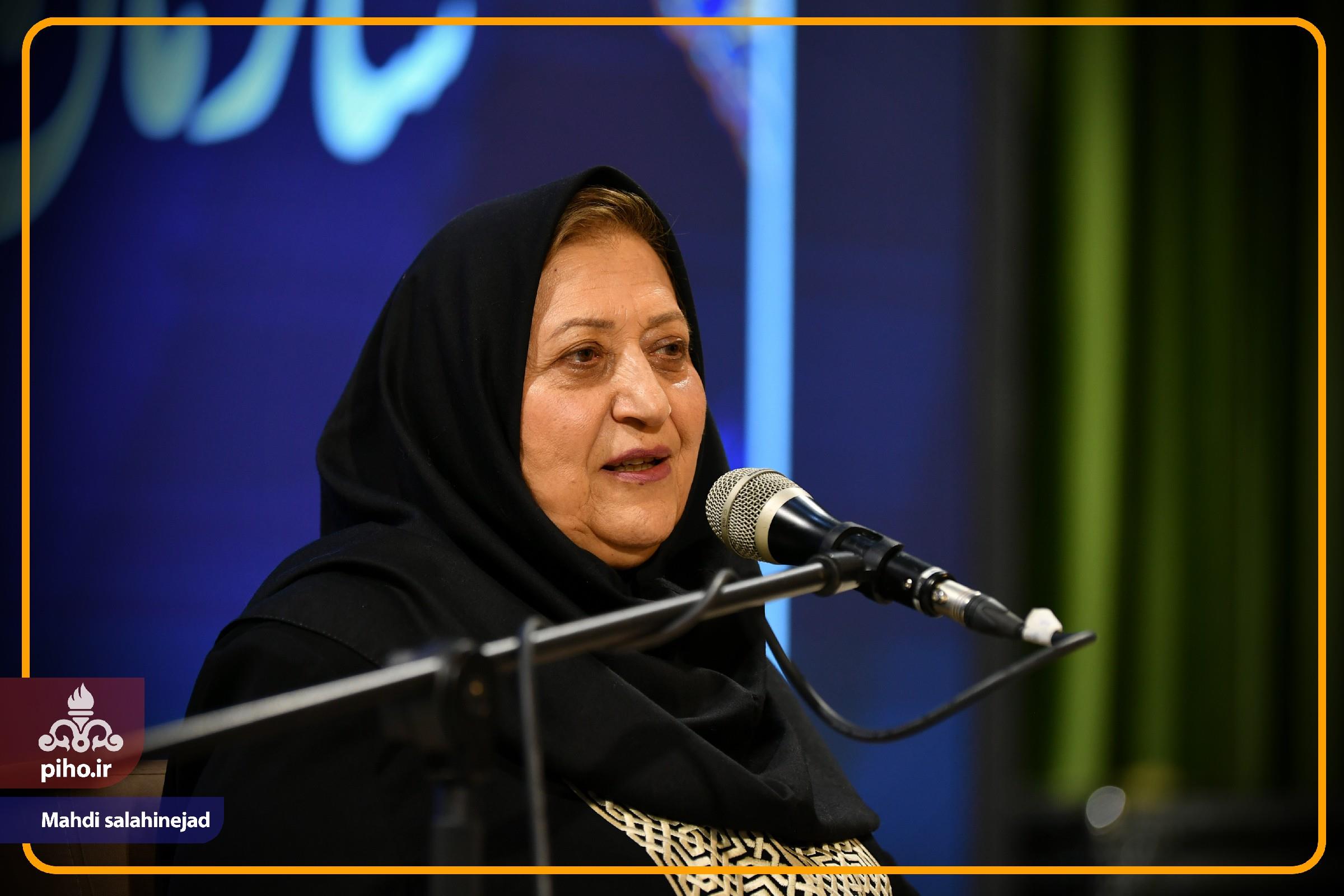 خبر همایش بانوان سرپرست خانواده 10